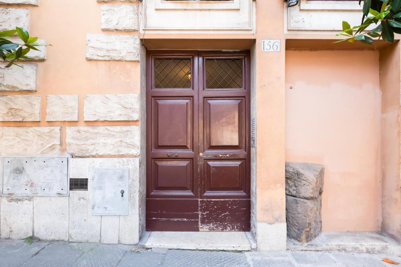 Lovely And Modern Flat Near The Colosseum Roma Dış mekan fotoğraf